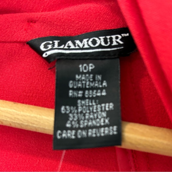 Vibrant Red Dress - Picture 3 of 4